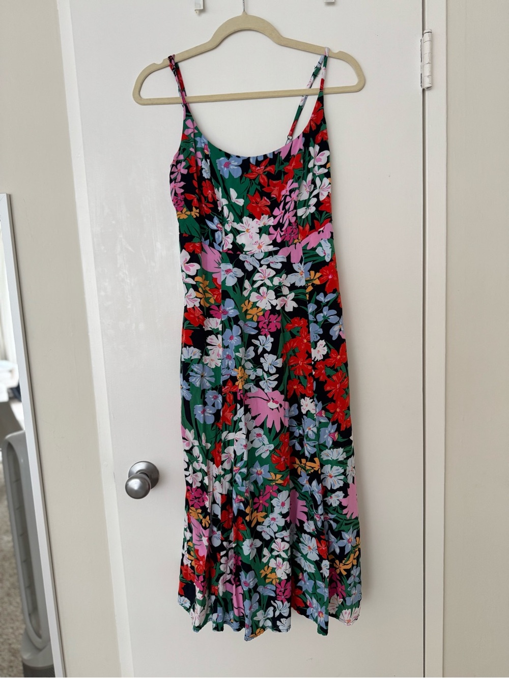 Old Navy Multicolored Sundress Size M